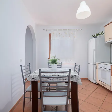 House With Pool & Grill Вилла *